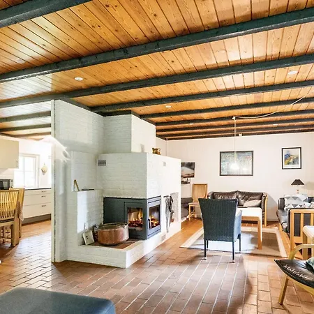 Nyaraló 6 Person In *